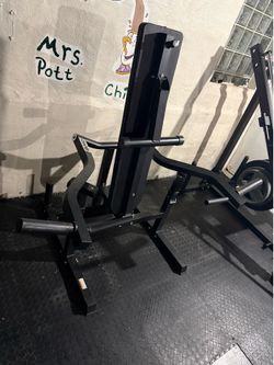 Black Steel Incline Weight Bench