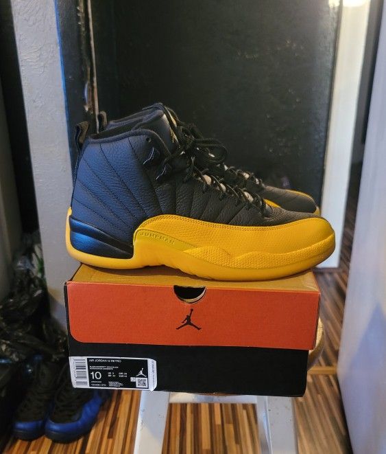Jordan 12 University Gold Excellent Cond Sz 10 $160