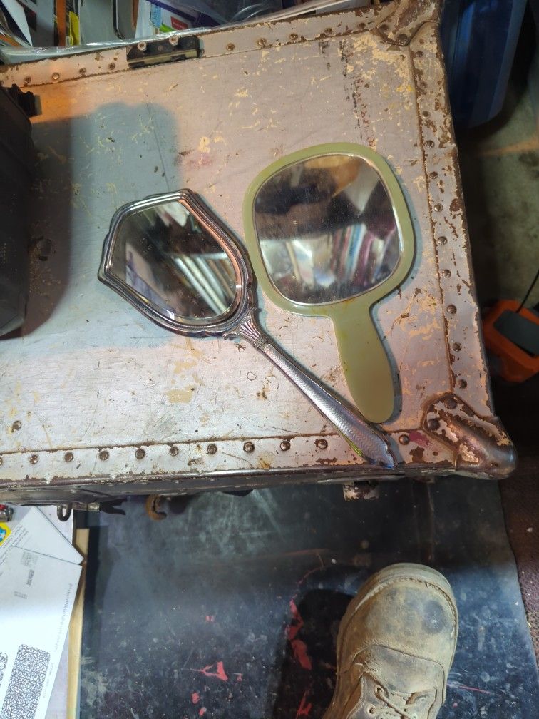 Hand Mirror
