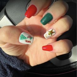 Beetles Christmas Gel Nail Polish, Sparkle Red Green Gel Polish Kit Soak Off UV LED Gel Nail Kit