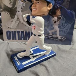 Ohtani Bobblehead