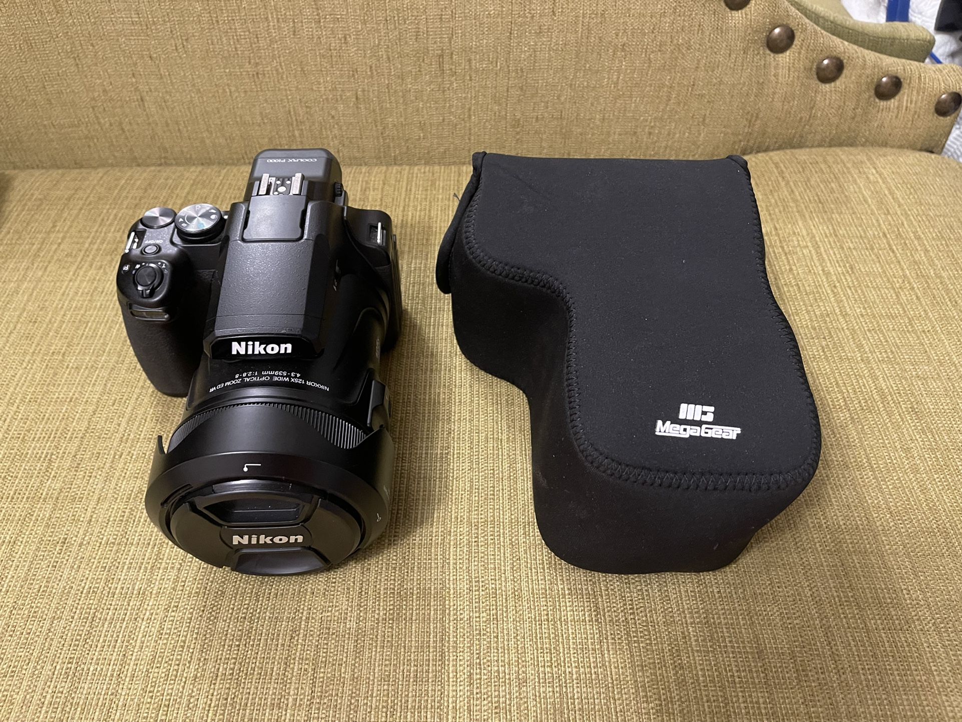 Nikon COOLPIX P1000 Super-Telephoto Digital Camera