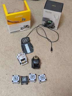 Anki Cozmo and Vector robots