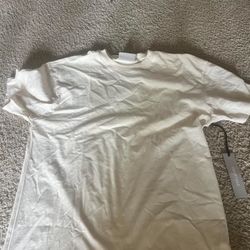 Essential Shirt 