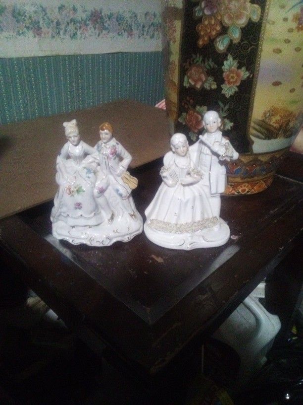 2 Hand Painted Vintage Porcelain Peices .Both Marked Show In Pictures Price Is 20 Each