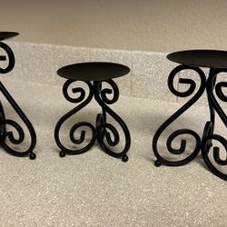 SCROLLWORK CANDLE STAND TRIO
