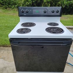 Kenmore Range In Great Condition $130