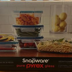 Snapware Pyrex 18-piece Glass Food Storage Set