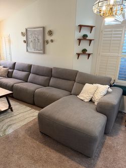 Large Gray Sectional Sofa with Chaise