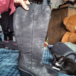 Women's Boots And Doc Martin's And Nurse Shoes