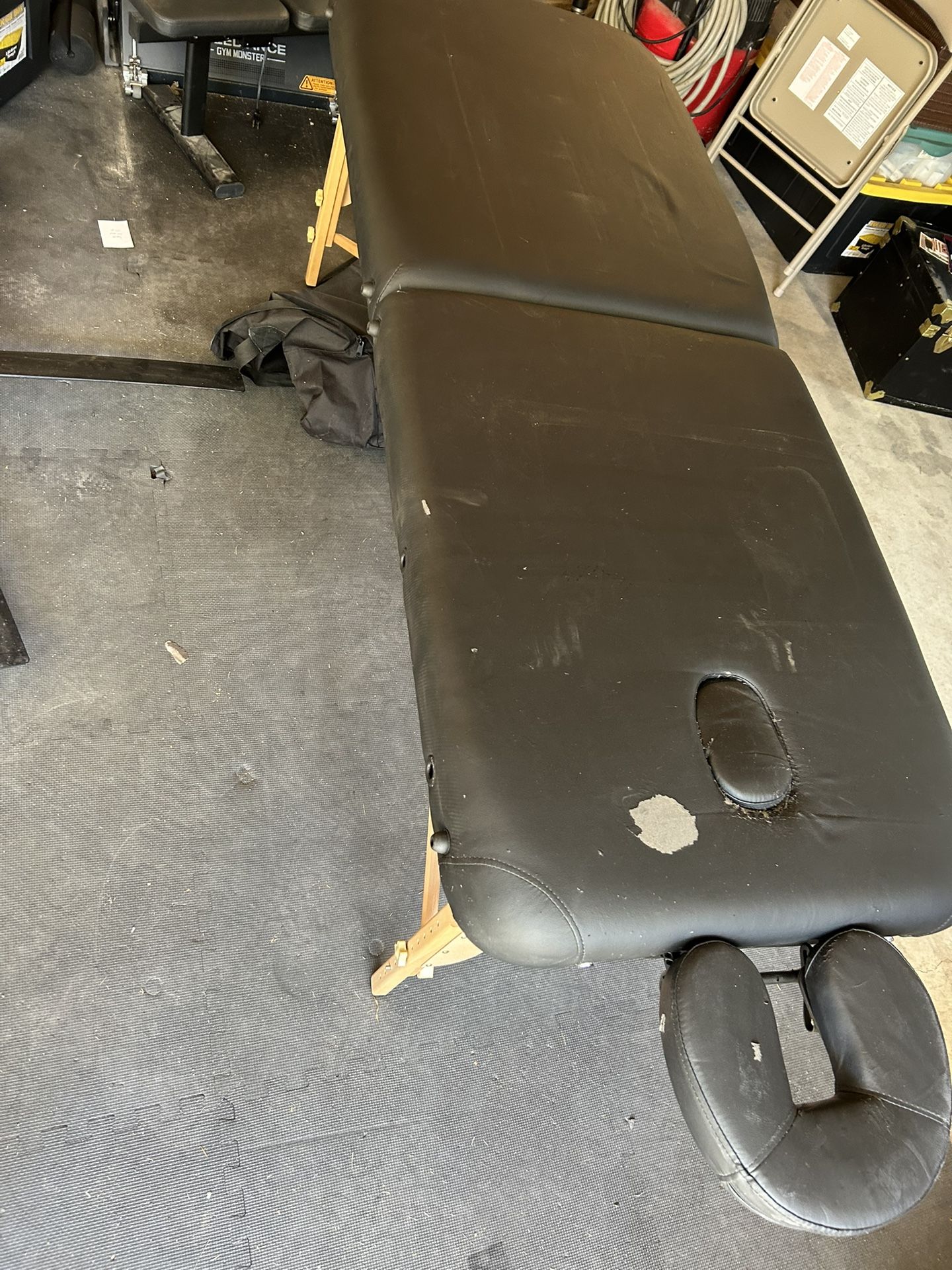 Free Massage Table