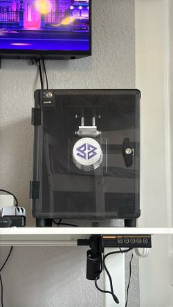 Cleanbox CX1 – UVC LED Cleans 50 to 100 VR Headsets Per Hour