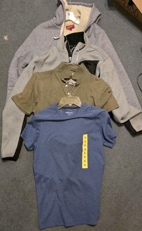 Men's Jeans, T-shirts & Sweaters