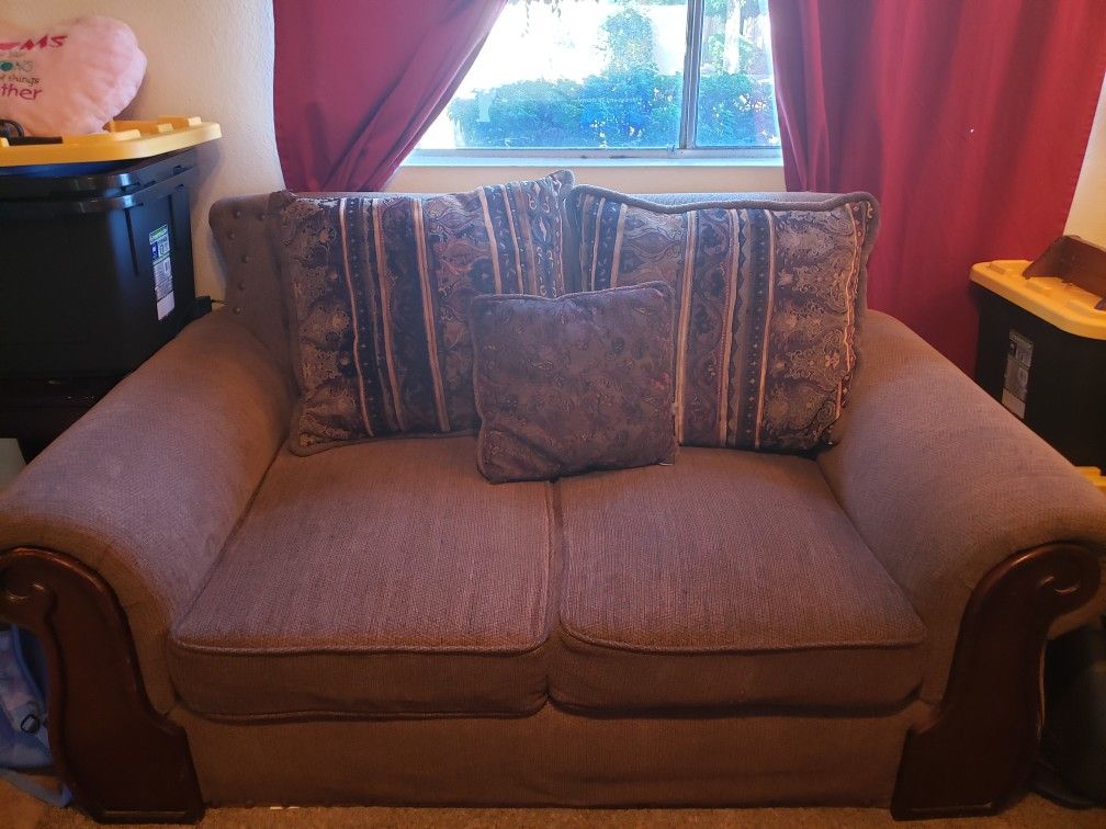 Love seat $15