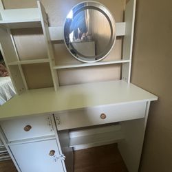 Small Dresser With Mirror 