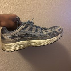 NIKE P-6000 US SIZE: 13