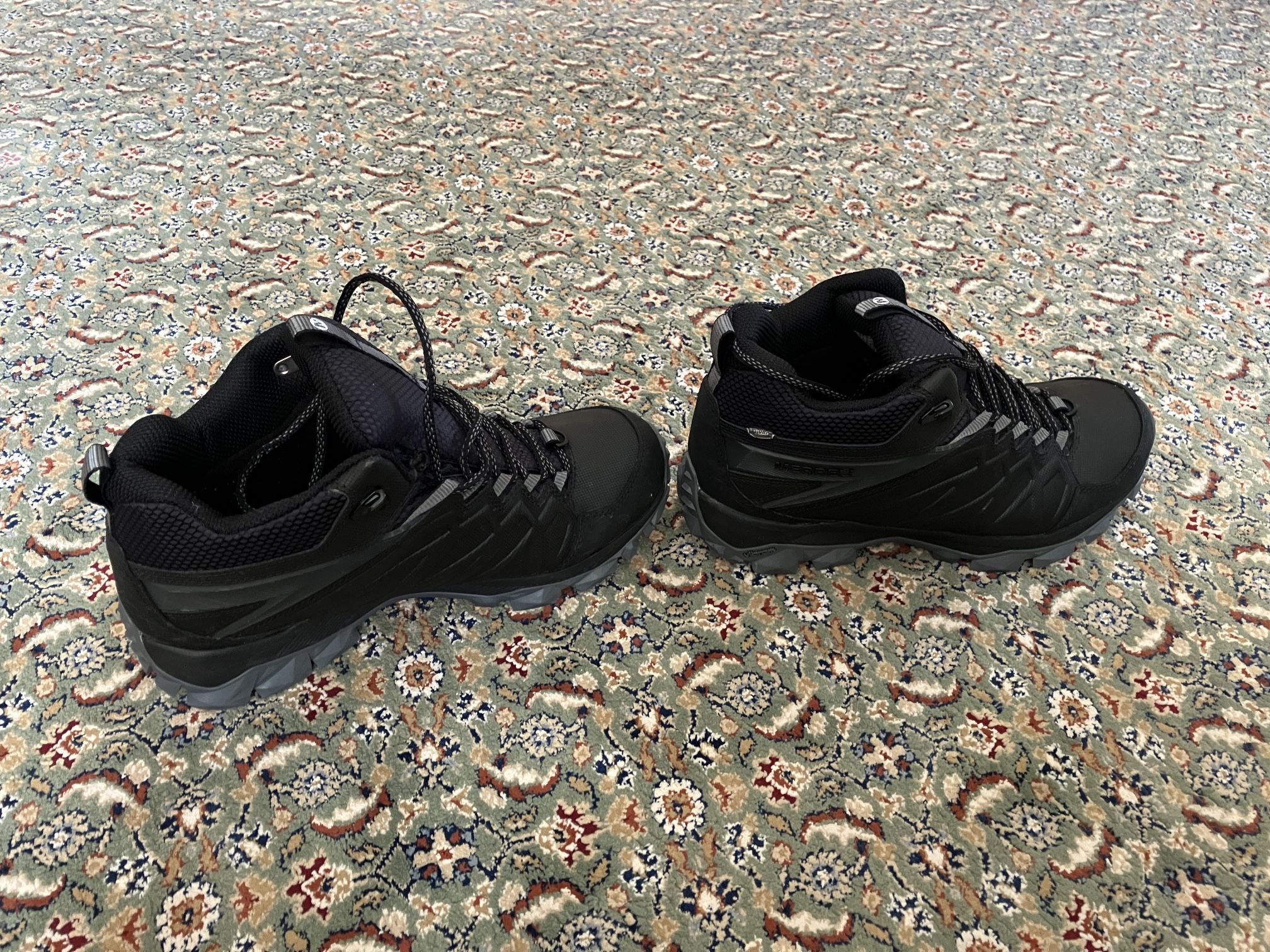 MERRELL Men's Thermo Freeze Mid Black Waterproof Hiking Boots Sz 9.5