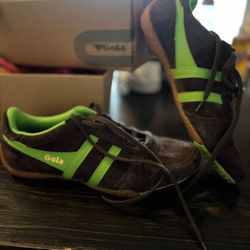 Women’s New Gola Shoes Size 6