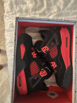 jordan 4 retro military black size 4Y