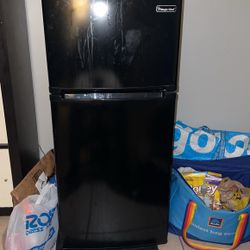 Magic Chef Refrigerator