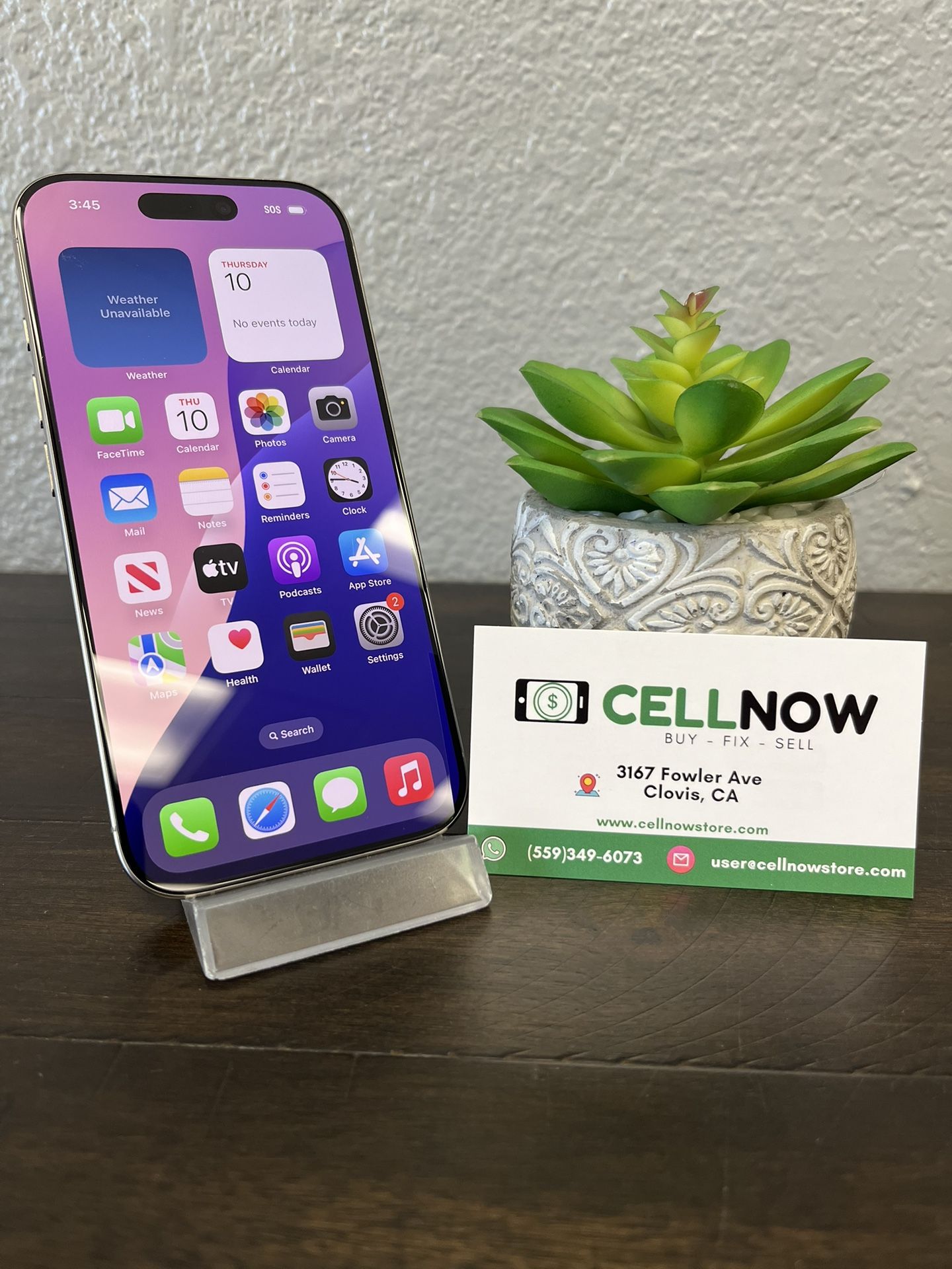 iPhone 16 Pro Unlocked 256GB - Natural Titanium