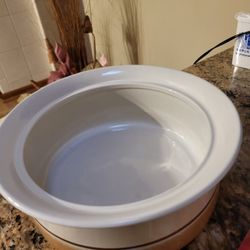 Round Oven Ready Stoneware Dish