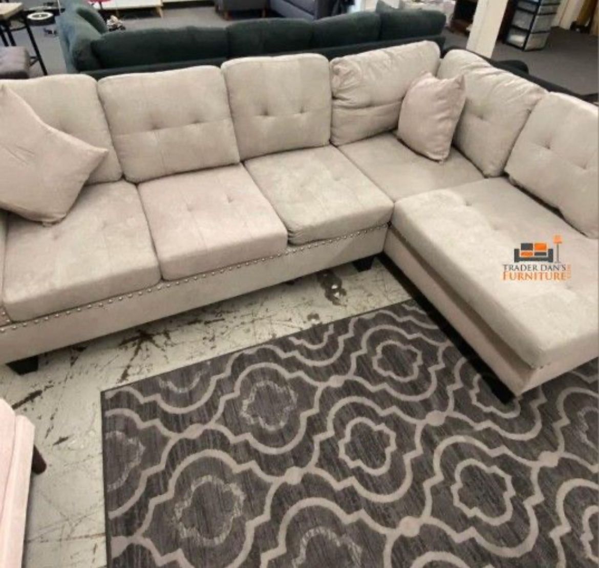 Comfortable Sectional Sofa with 2 accent pillows (still New In The Box)