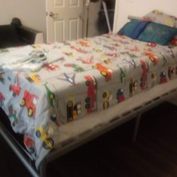 Twin Size Bed Frame And Box 