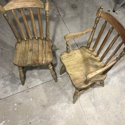 6 Wooden Chairs