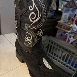 black western boots Los Altos Stingray Single Stone Boots