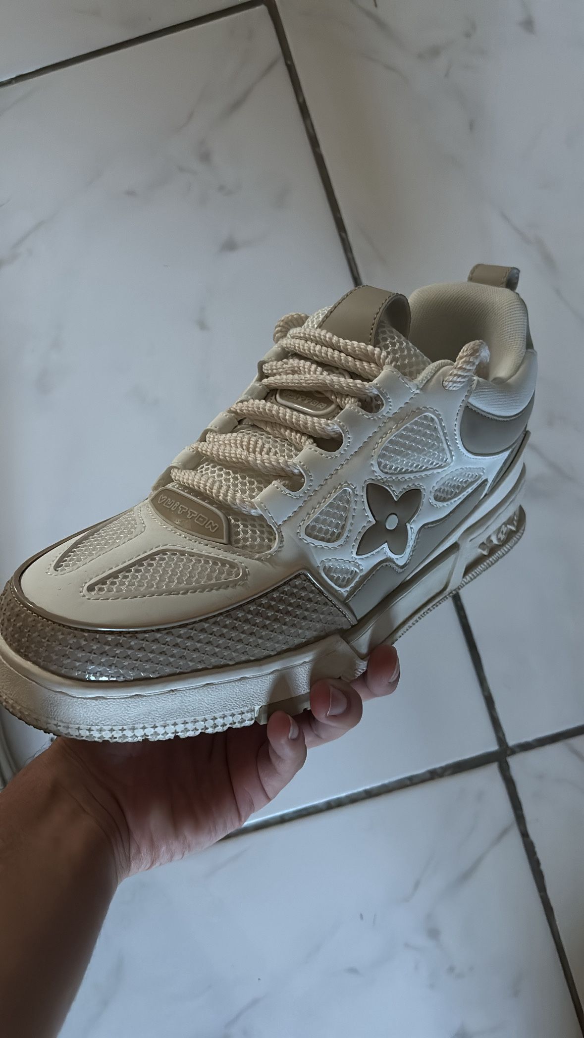 loui vuitton skates size 9.5