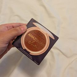 Tarte Amazonian Clay Blurring Powder Foundation Shade 58S Rich Sand.