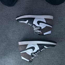 Jordan 1 High “mocha”