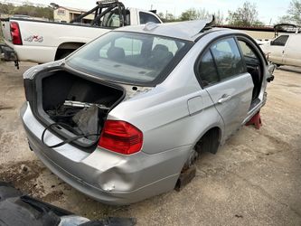 2006 -2008 Bmw 325i Part Out