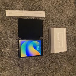 iPad 10.2 9th Gen 64GB with Apple Pencil & Accessories - Like New!