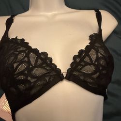 Savage Fenty Black Lace Bra Sz Large ❤️