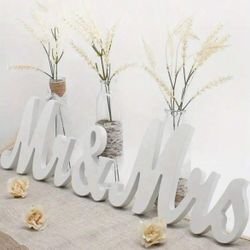 Mr & Mrs Wedding Wood Sign