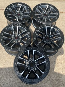 Jeep Rubicon X Wheels