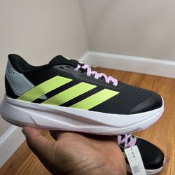 Adidas “Duramo” SL, JS2781, Size 6Y/ 7.5W