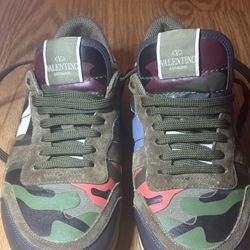 Valentino Garavani Rockrunner Camo Suede & Leather Size 42.5/8.5 USA -AS IS