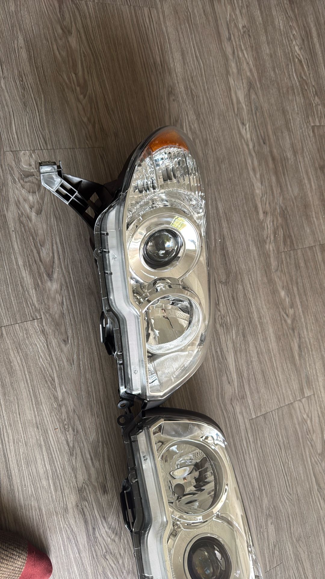 headlight assembly for a Toyota