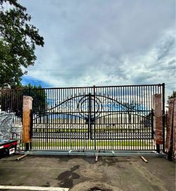 20 FT Farm Gate – Heavy Duty Steel Driveway Gate