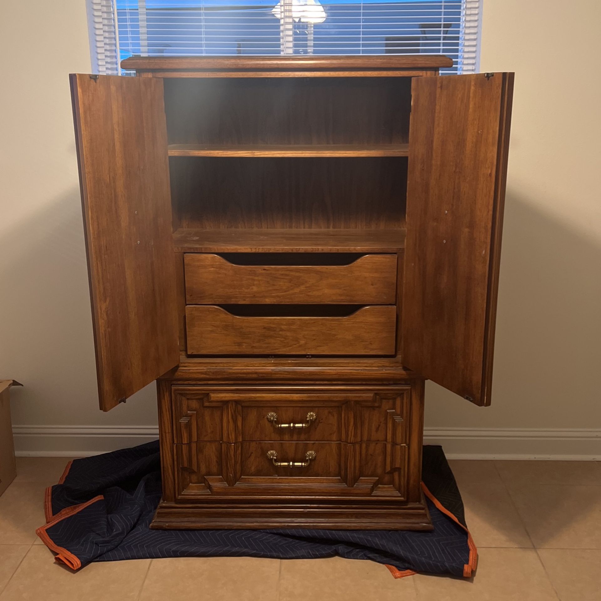 Thomasville Bedroom Furniture Set (Armoire, Dresser, Two Nightstands)