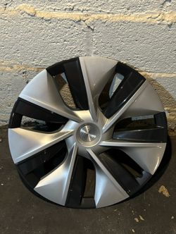 Tesla Hubcaps