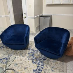 Velvet Blue Curved Swivel Chair 