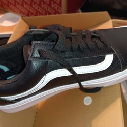 Black And White Vans 