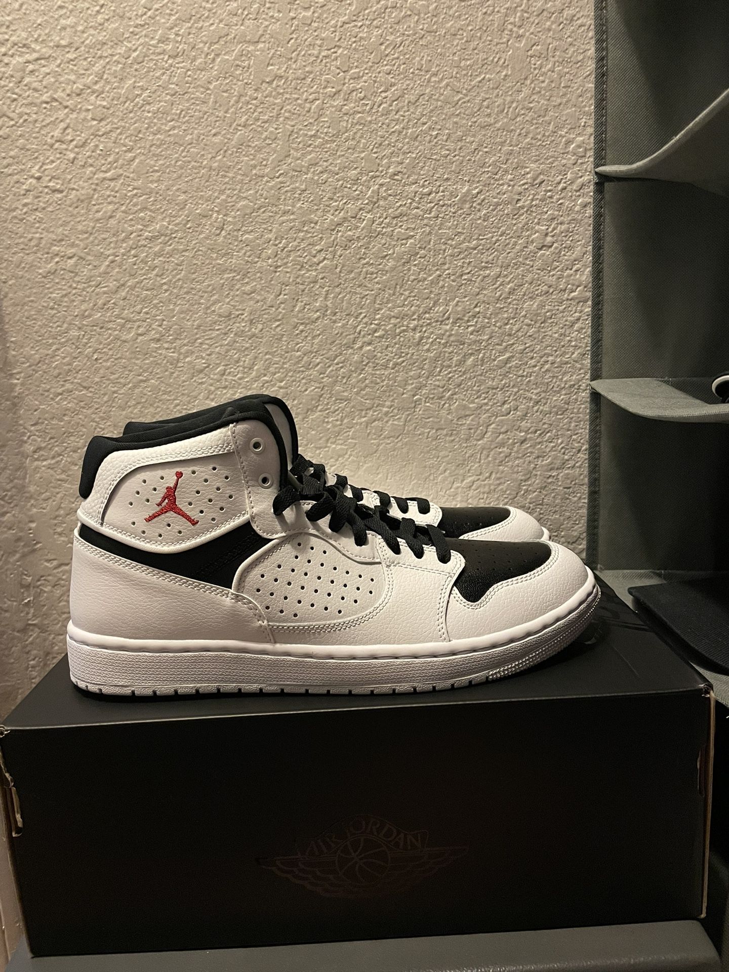 jordan access white