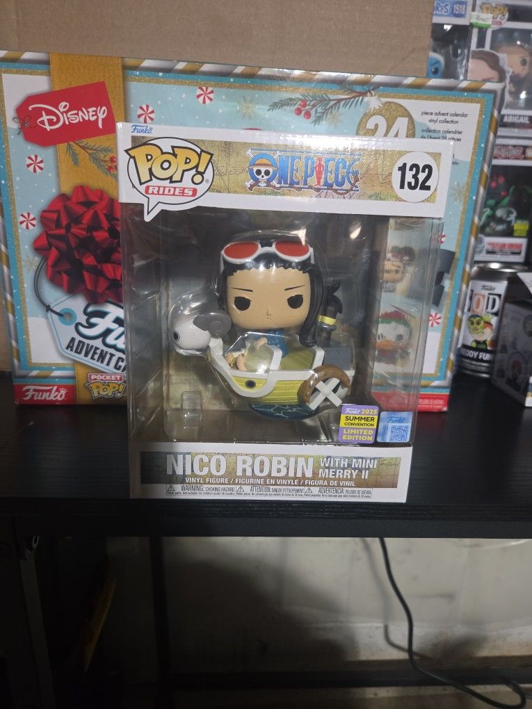 Funko Pop Nico Robin With Mini Merry II