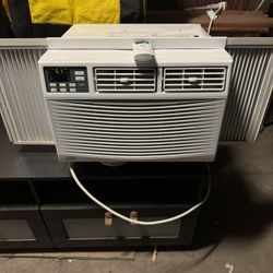 Black And Decker 8,000 Btu Air Conditioner