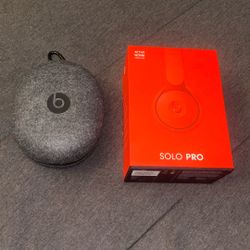 Beats Solo Pro